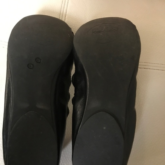 Authentic Tory Burch - Picture 3 of 4