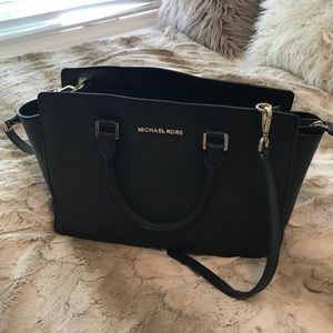 MICHAEL Michael Kors Selma Large Satchel