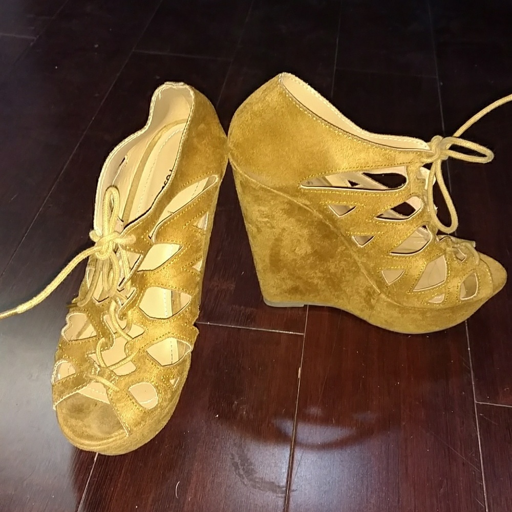Lace up, open toe wedges
