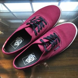 🍁 Maroon Vans 🍁