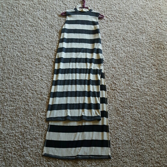 Striped Hi-Lo Tunic - Picture 4 of 6