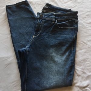 Ann Taylor curvy skinny jeans, size 10