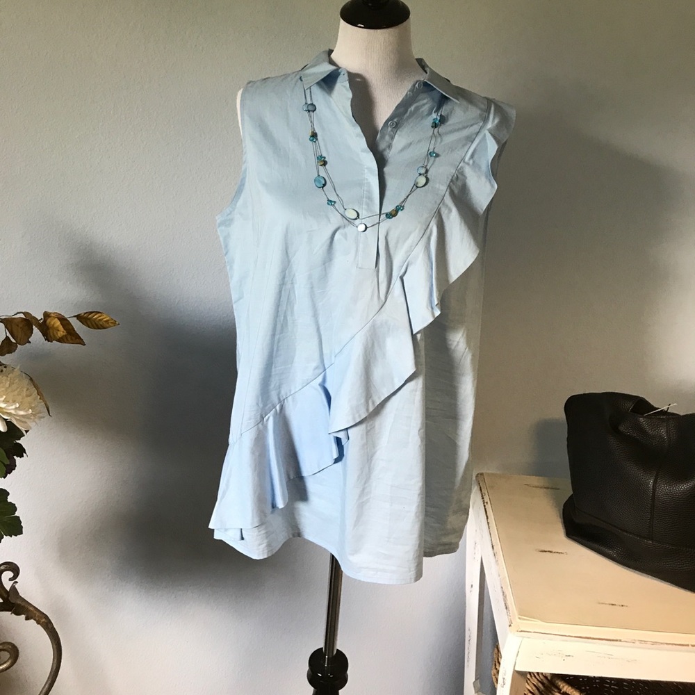 PLEIONE Blouse. Short sleeves.