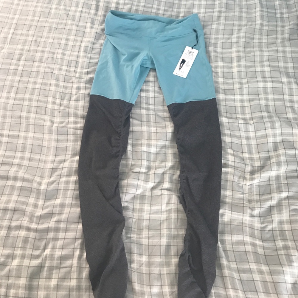 Alo Goddess Leggings