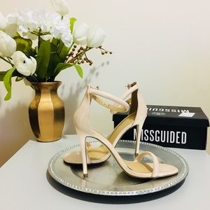 MISSGUIDED Nude Patent Stilettos SZ40