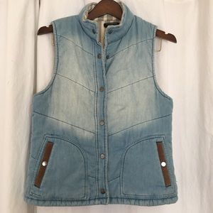 Chambray and jersey vest