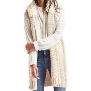 XL Gap Sweater Vest with Sherpa Collar