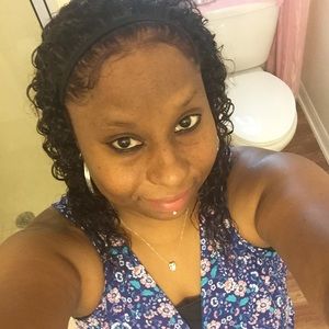 Meet your Posher, Patricia