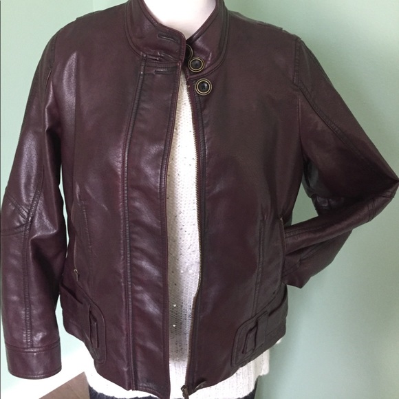 Leather jacket - Picture 2 of 4