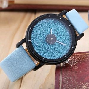 New women watch luxury accessory quartz analog