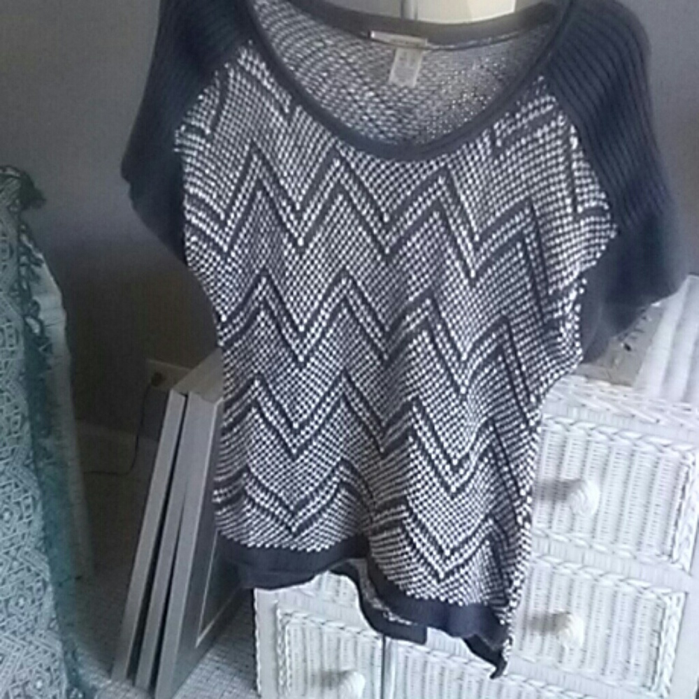 Cute dkny jeans sweater