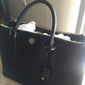 Tory Burch Robinson 💯% Original