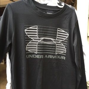 Under Armour Dry Fit Top