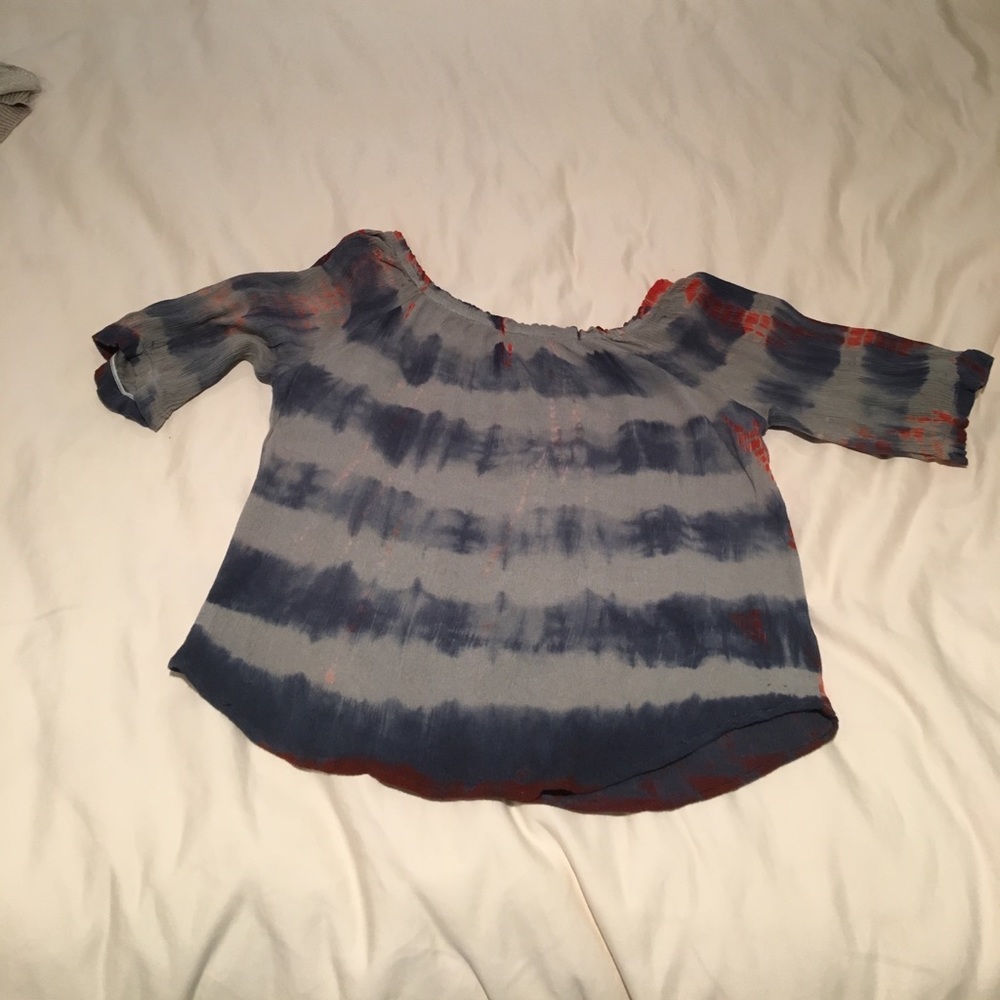 Vanilla Star off the shoulder tie dye shirt