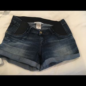 Liz Lange Maternity jean shorts