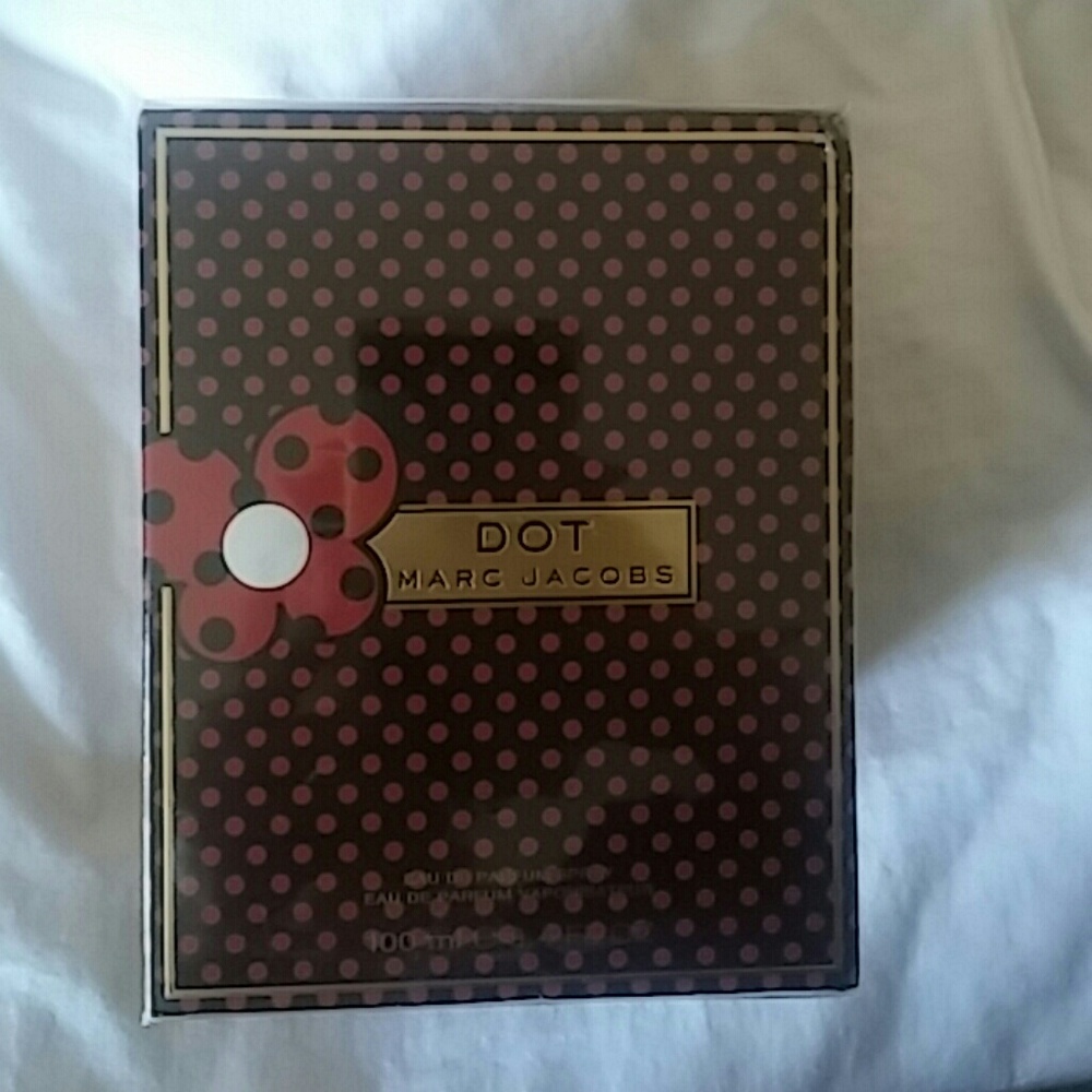 Dot by Marc Jacobs Perfume