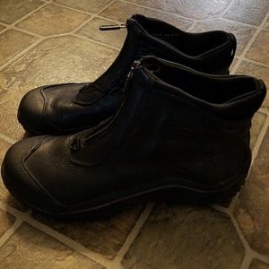 Clarks waterproof boots