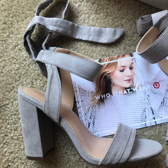 Heels - brand new lace up - Picture 2 of 4