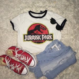 jurrasic park crop top tee❤️