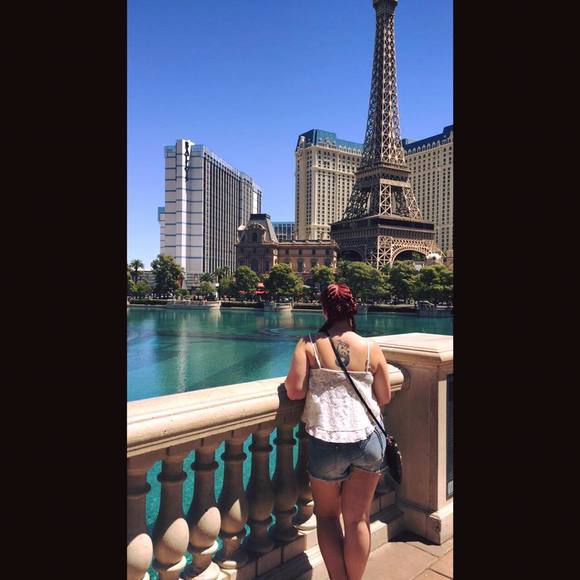 Meet your Posher, Amanda - Picture 1 of 1