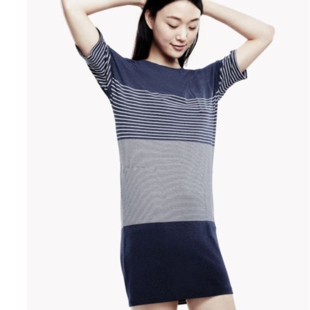 NWOT Theory Pelloa T-Shirt Dress