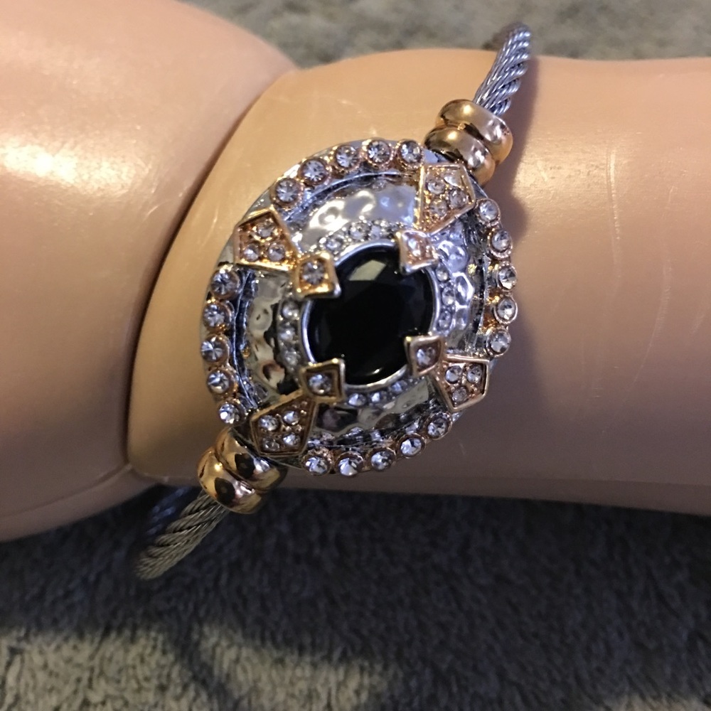 💥💥💥Cute Magnetic Bracelet