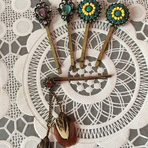 NWT 5 hair clips