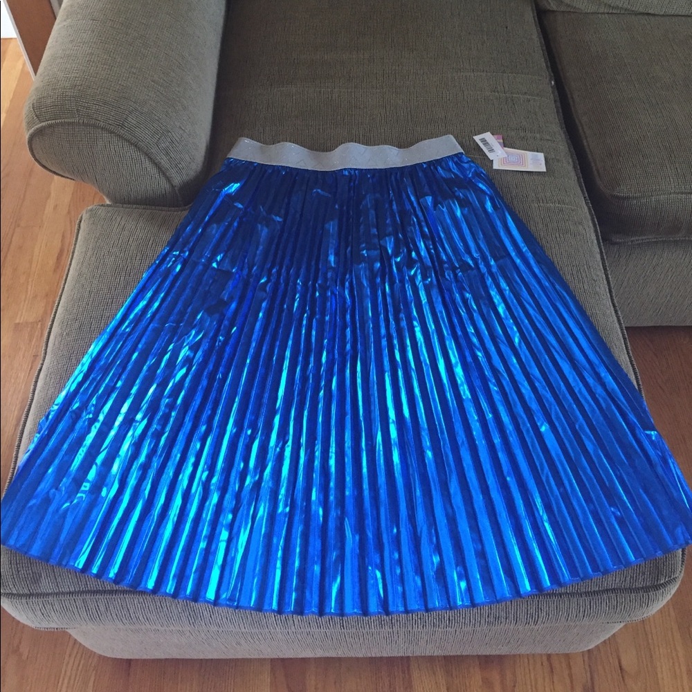 Lularoe Elegant Ice Blue NWT Jill