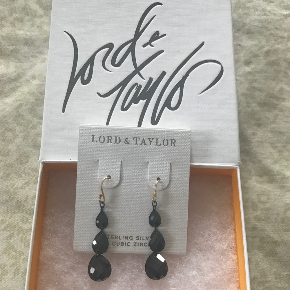 Lord & Taylor Black Earings