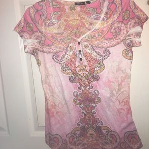 I’m selling this super cute comfy top!