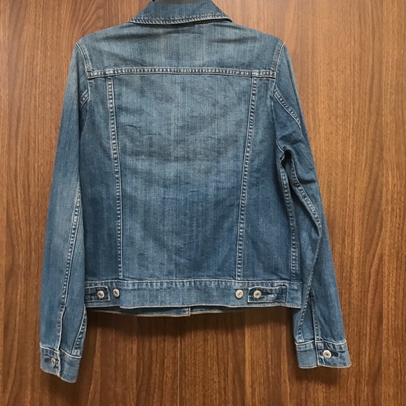 Levis jacket - Picture 2 of 2