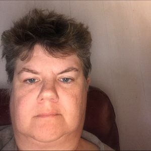 Meet your Posher, Carol