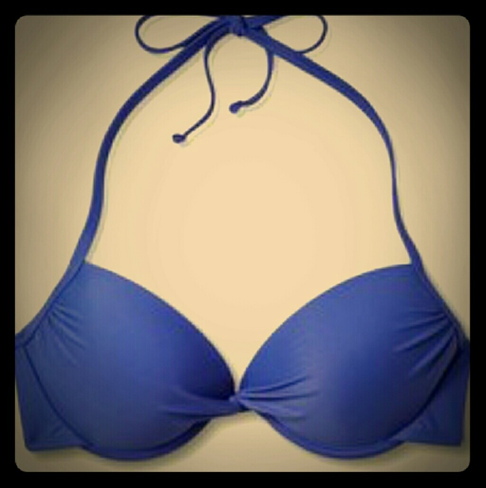 🌻 CLEARANCE Halter Push-up Bikini Top