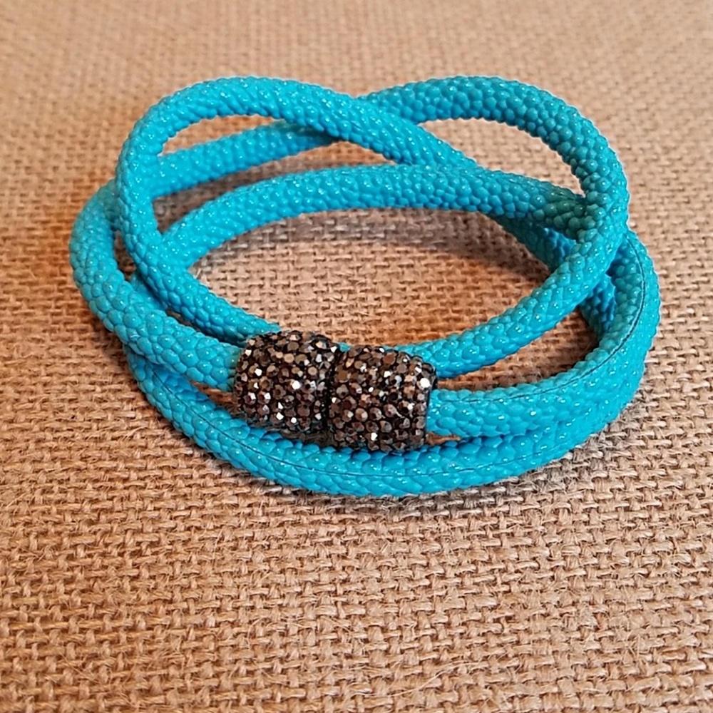New Turquoise wrap bracelet w/ Swarovski crystals