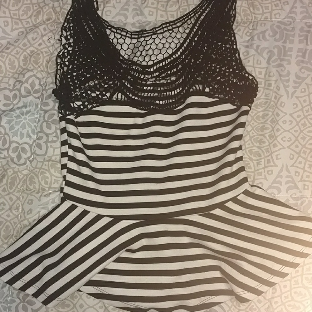 Black & white blouse with ruffle