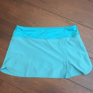 Lululemon skirt running tennis shorts inside skort