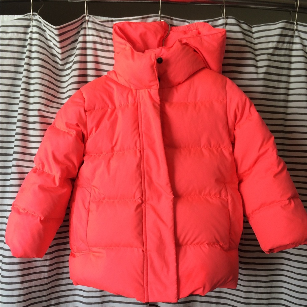 Crew Cuts Down Puffer