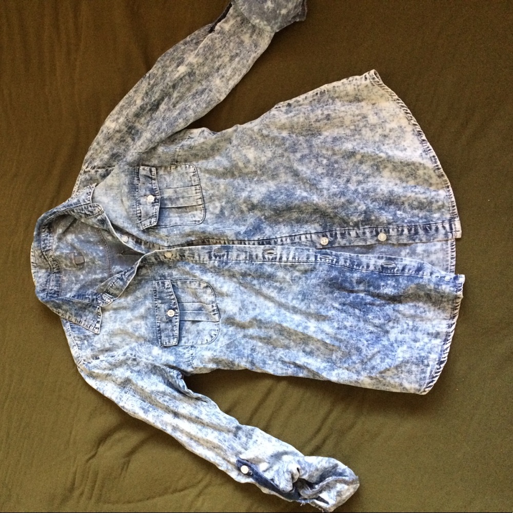 Chambray/demon style button up shirt