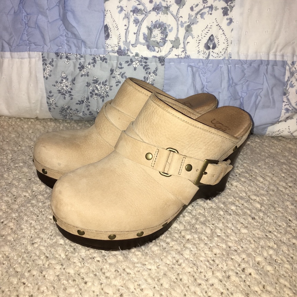 Authentic UGG Australia Natalee Clogs⭐️