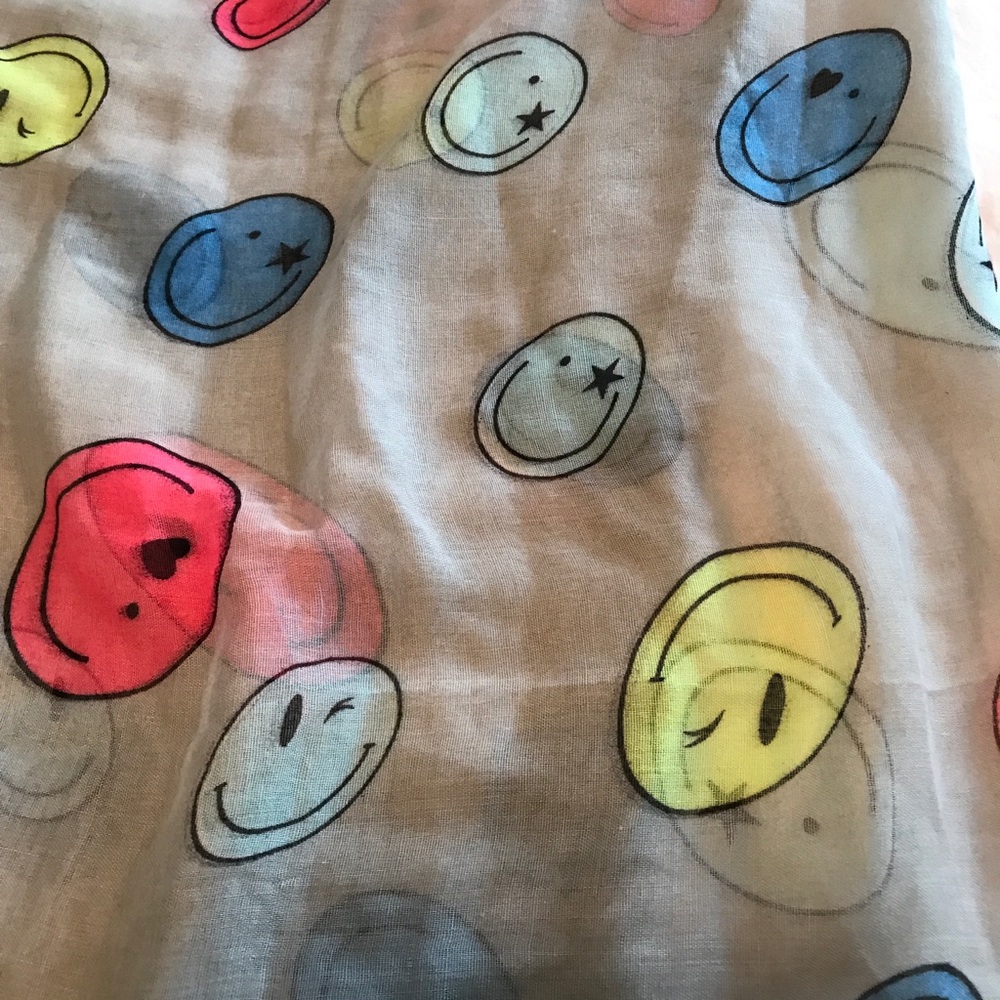 Smiley face  scarf
