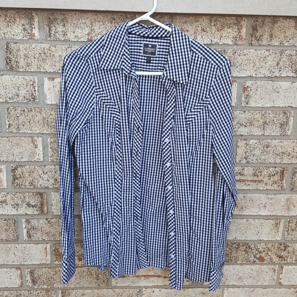 Express The Essential Shirt