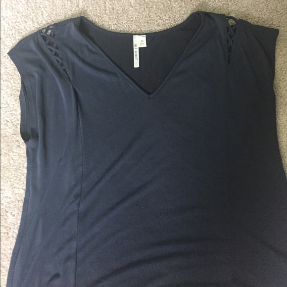 Francesca's blouse - Picture 2 of 5