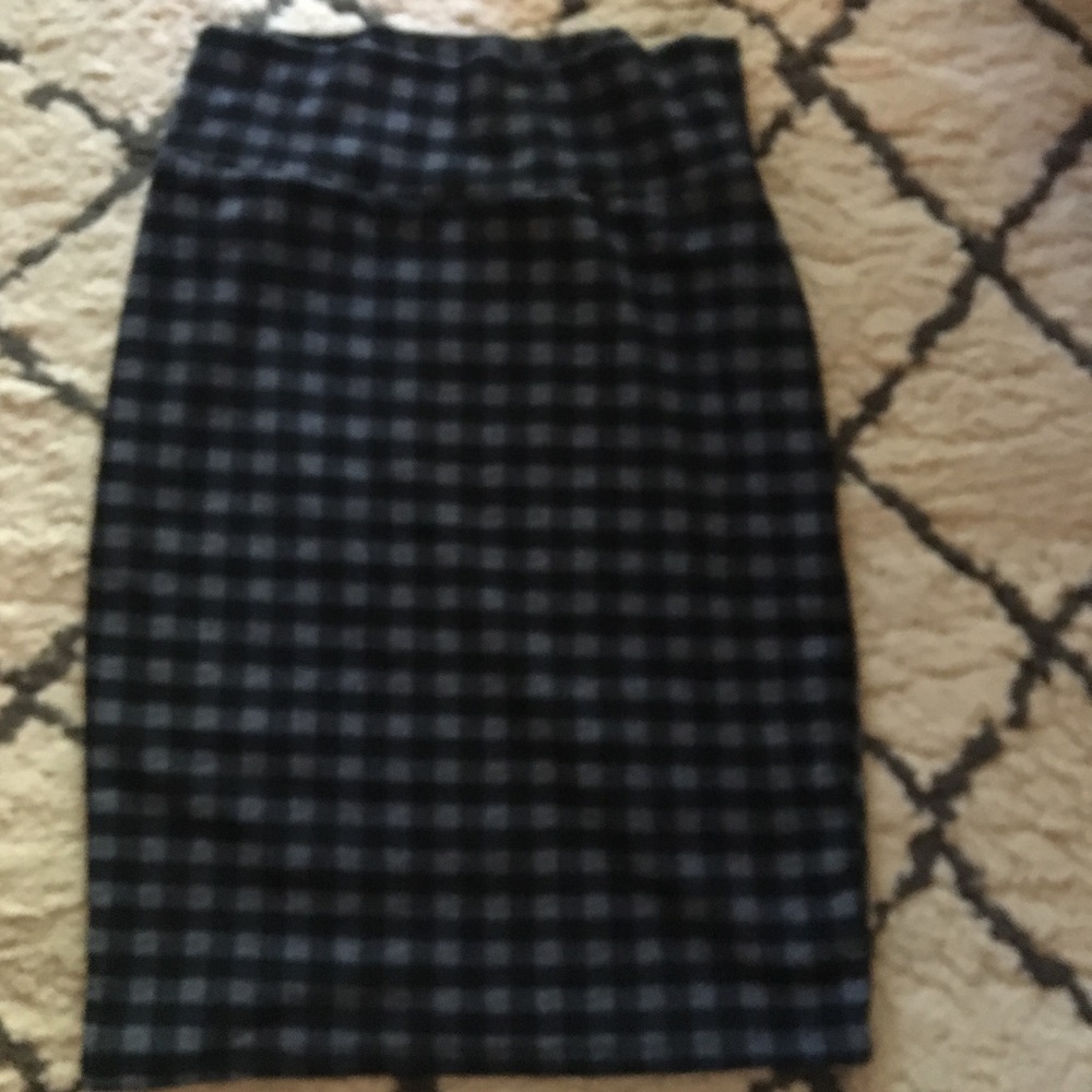 Lularoe Cassie skirt