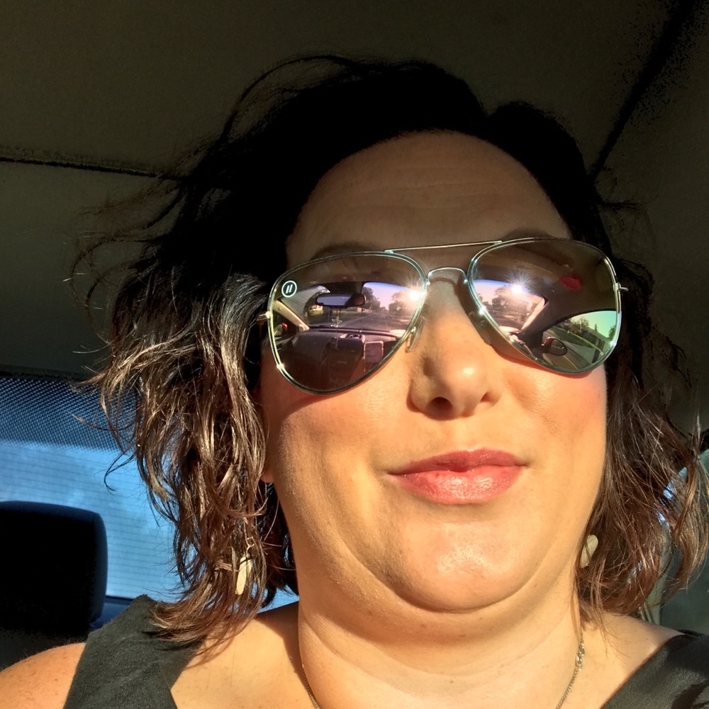 Meet your Posher, Kelly