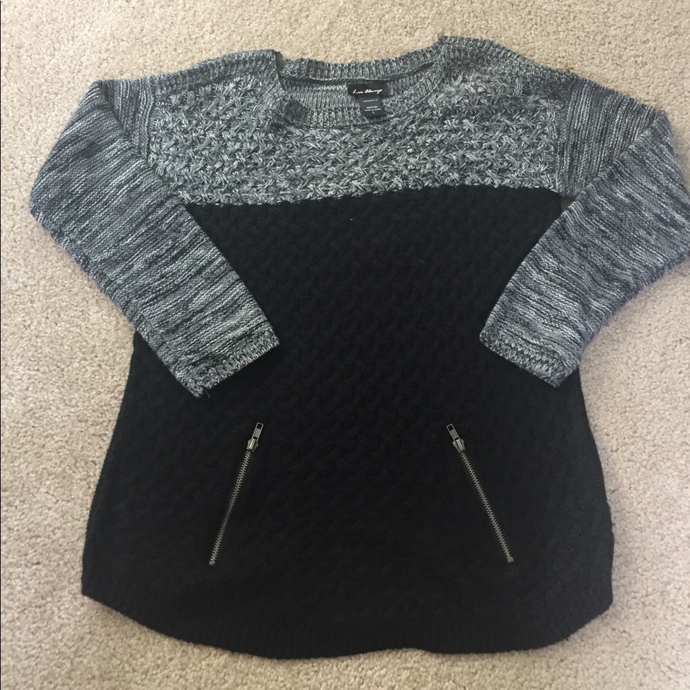 Black and Gray Boutique sweater