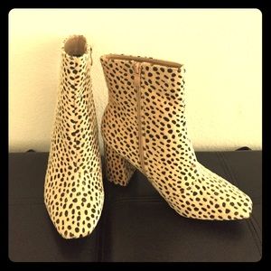 Mid Ankle Furry Cheetah Boots