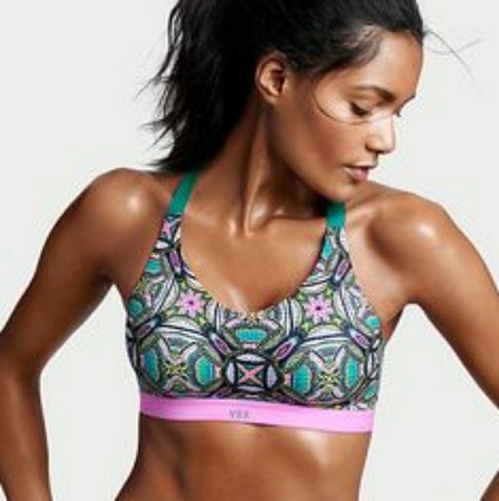 Lightweight by Victoria's Secret Sports Bra
