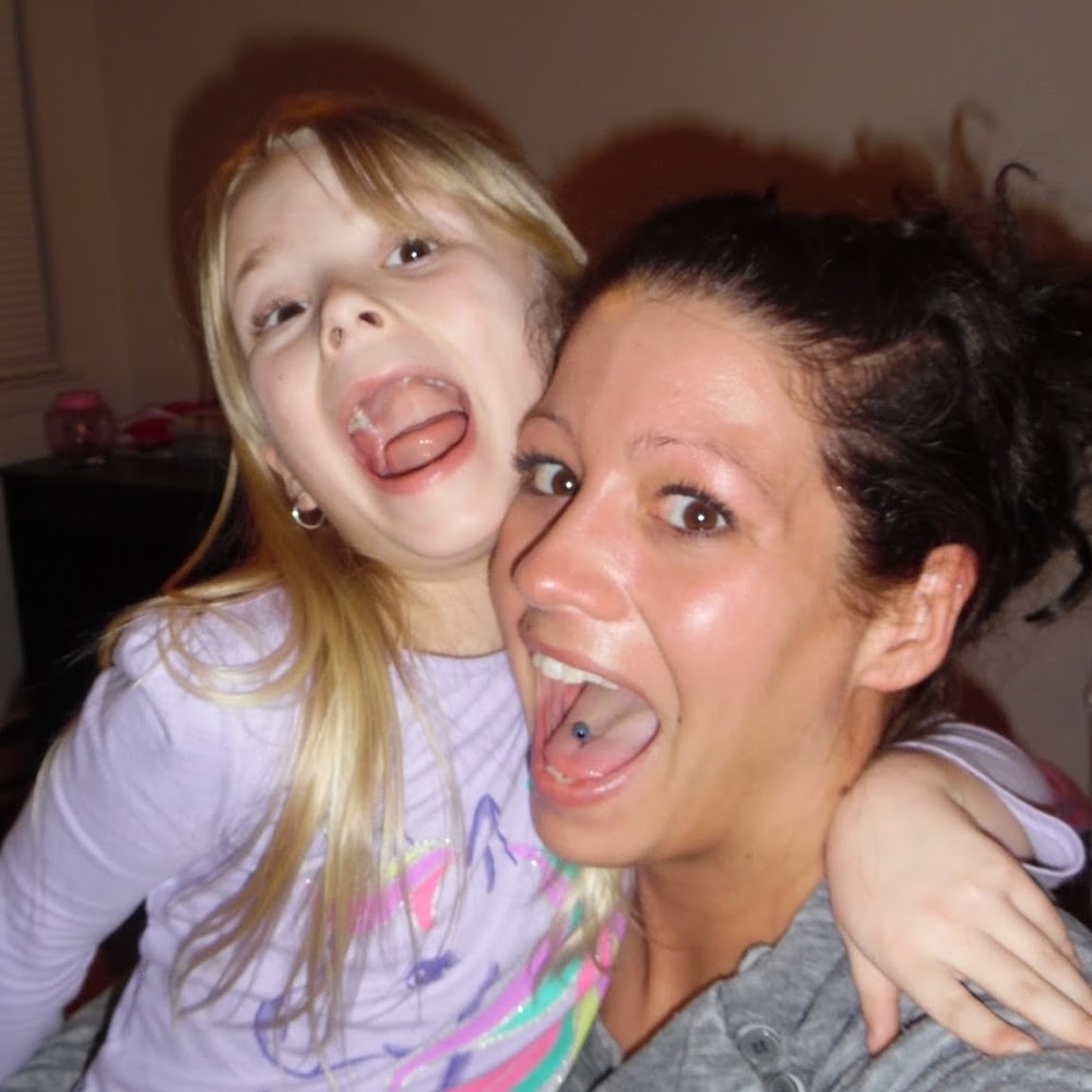 Meet your Posher, Valeria