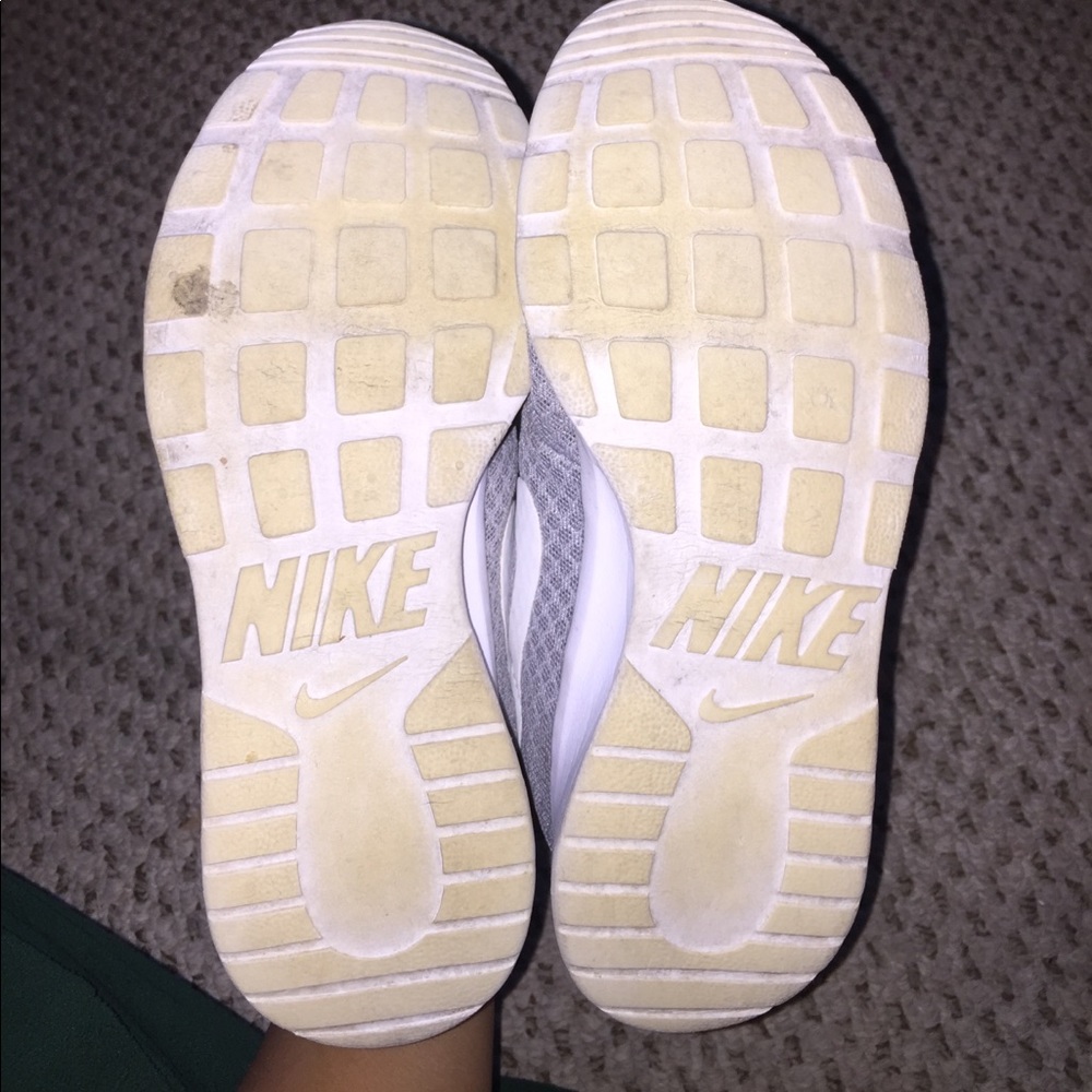 *SOLD ON Ⓜ️* - Picture 2 of 5