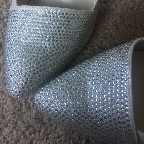 Apt. 9 Heels - Picture 4 of 4